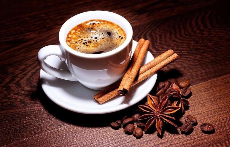 Roasted Black Coffee with Condensed milk & Cinnamon